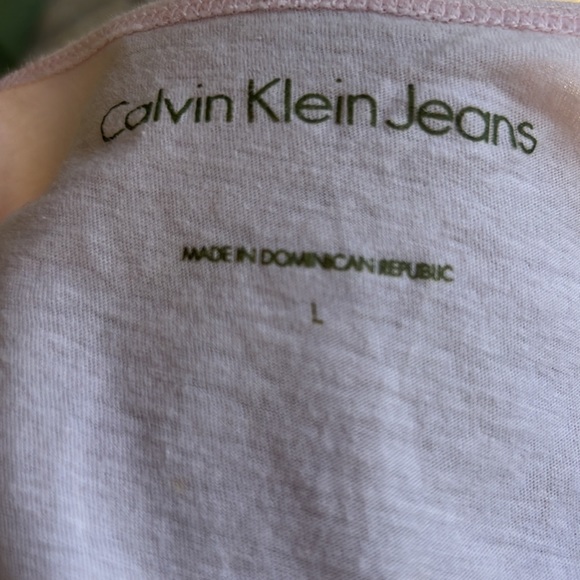 Calvin Klein Top Pink Butterfly Paisley Short Sleeve Casual Chic Style Large - Picture 8 of 8